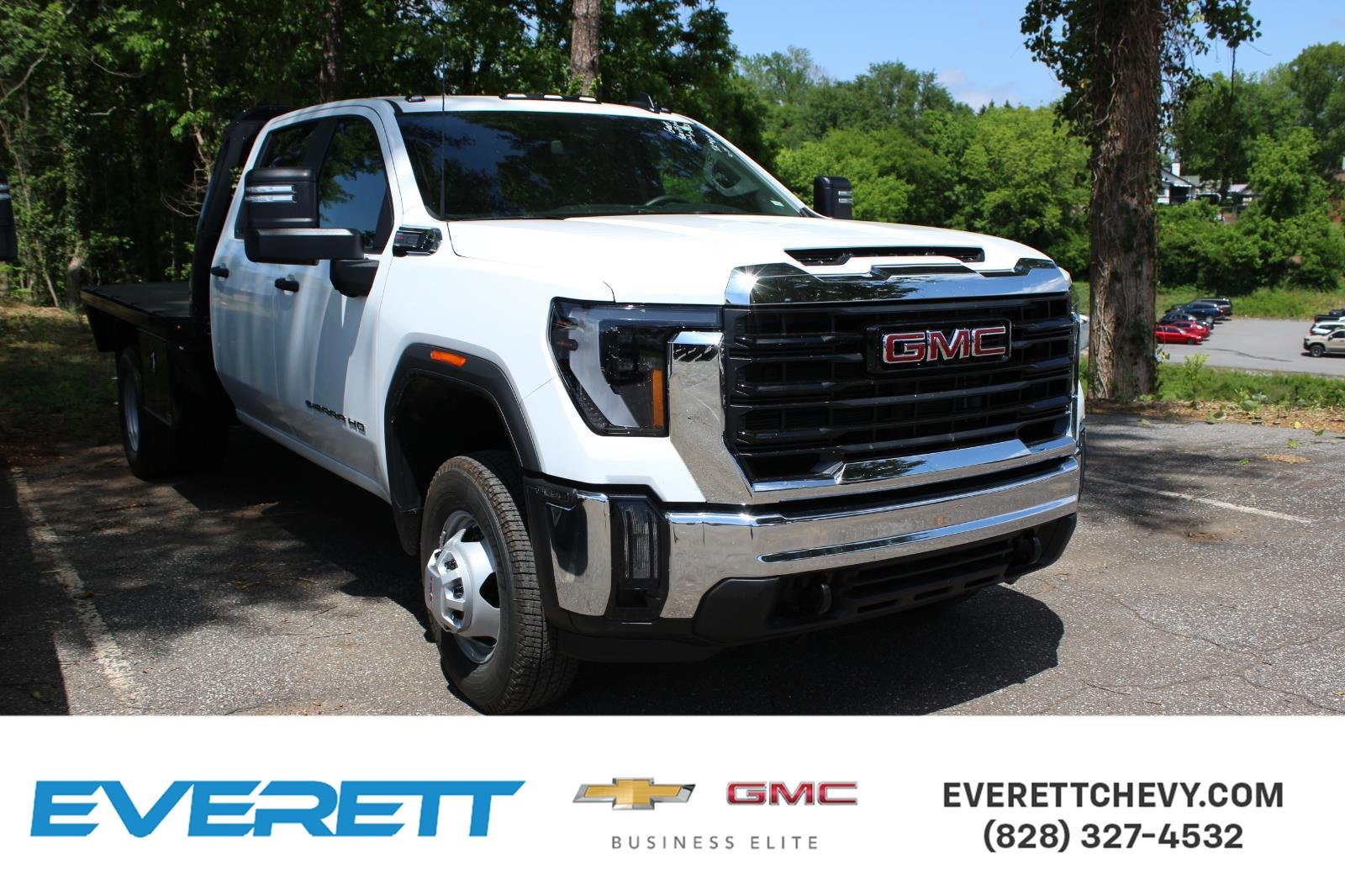 New 2026 Summit White GMC Pro image 1