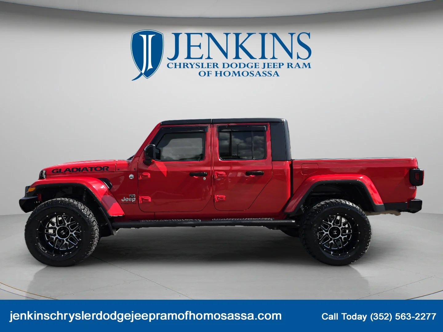 Used 2023 Firecracker Red Clearcoat Jeep Overland image 9