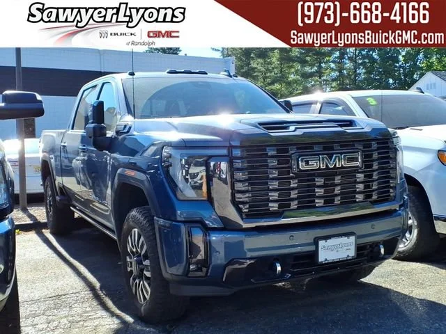 2024 GMC Sierra 4WD Crew Cab Long Box Denali Ultimate's photo
