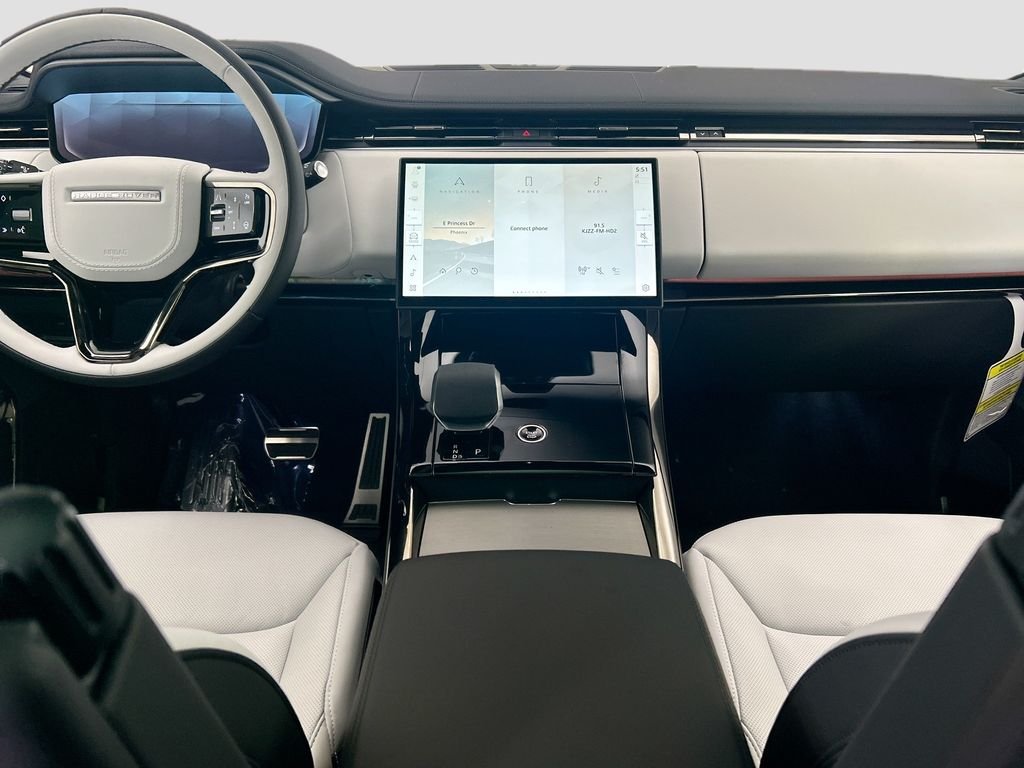 New 2026 Fuji White Land Rover Dynamic SE image 13
