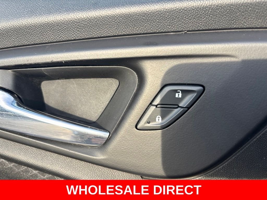 Used 2018 Mosaic Black Metallic Chevrolet LT image 18