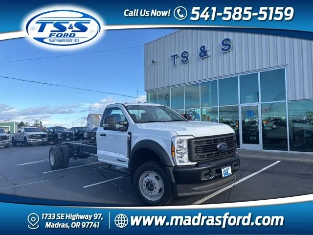 2026 Ford F-550 Super Duty Chassis Cab