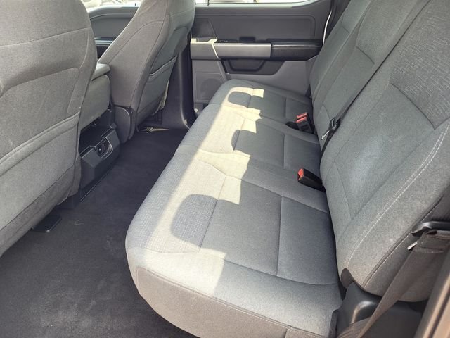 Used 2025 Silver Ford XLT image 12