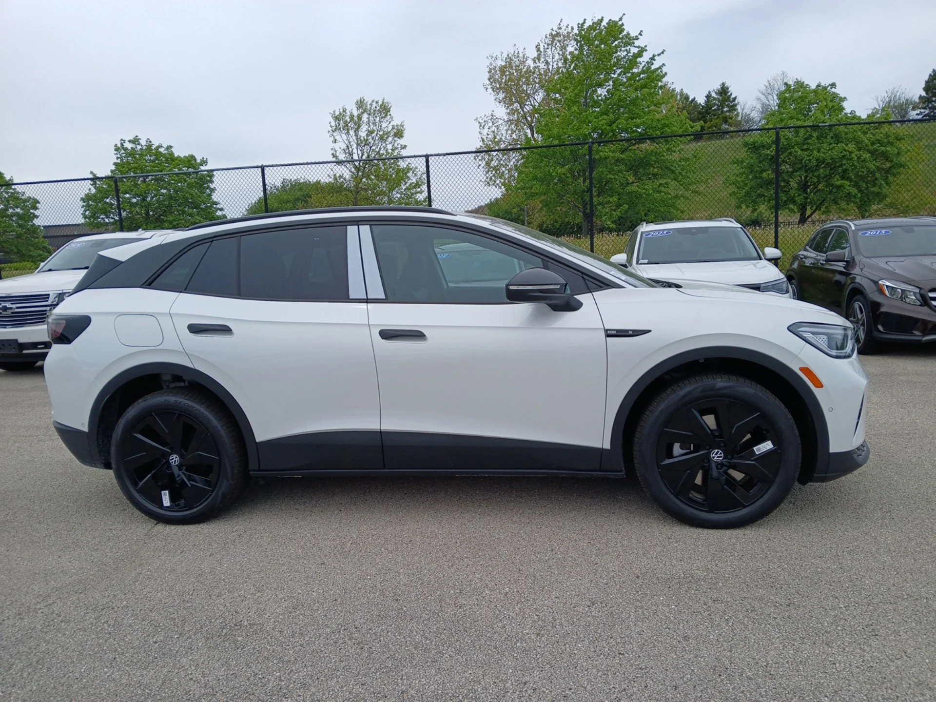 New 2026 Opal White Pearl Volkswagen Pro S image 3