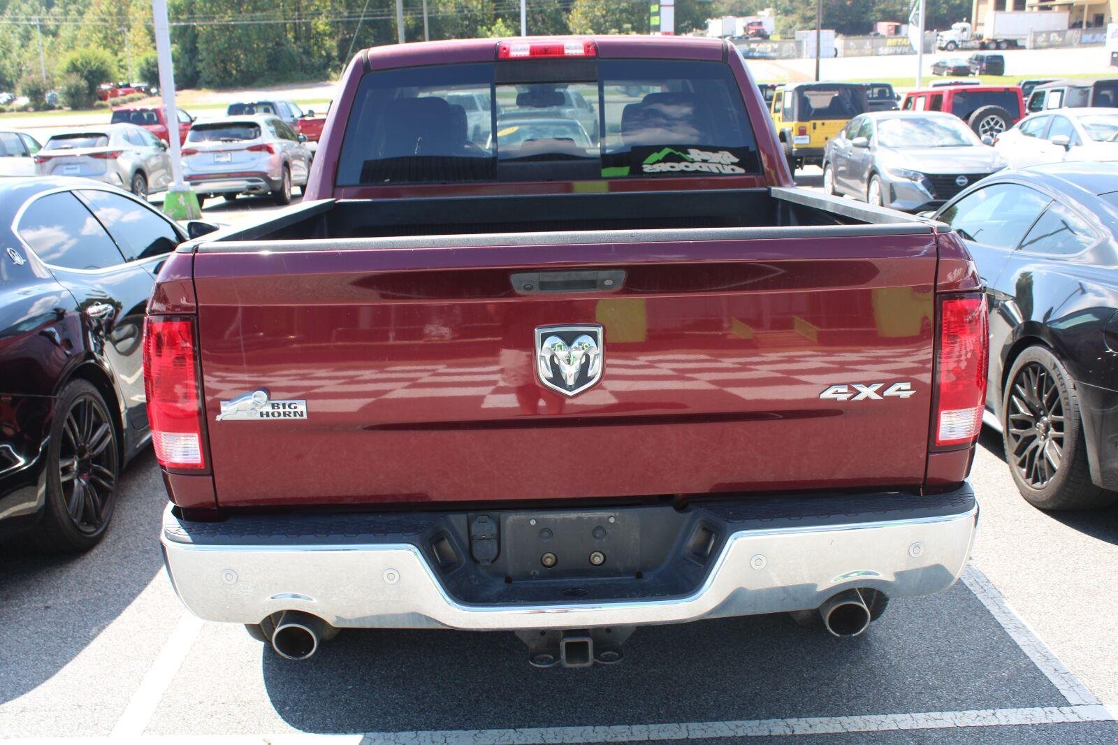 Used 2017 Delmonico Red Pearlcoat Ram Big Horn image 5