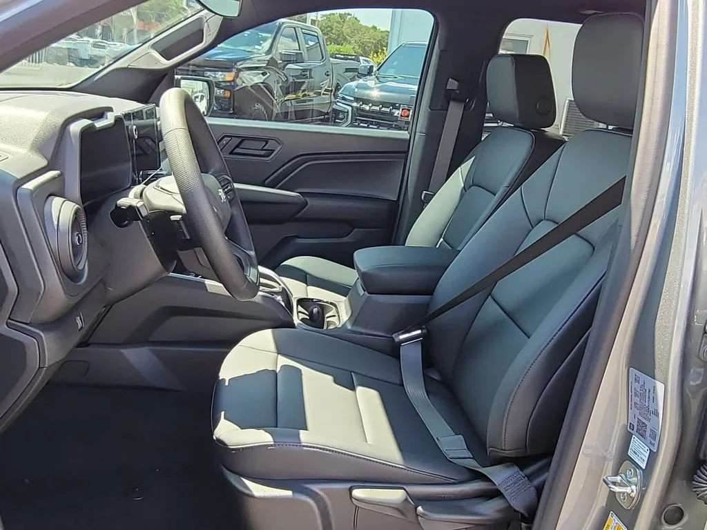 2026 Chevrolet Colorado Work Truck - Photo 19
