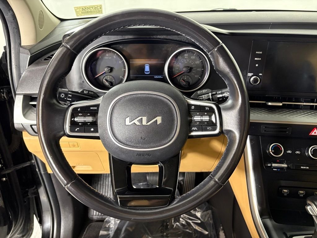 Used 2022 Black Kia LXS image 22
