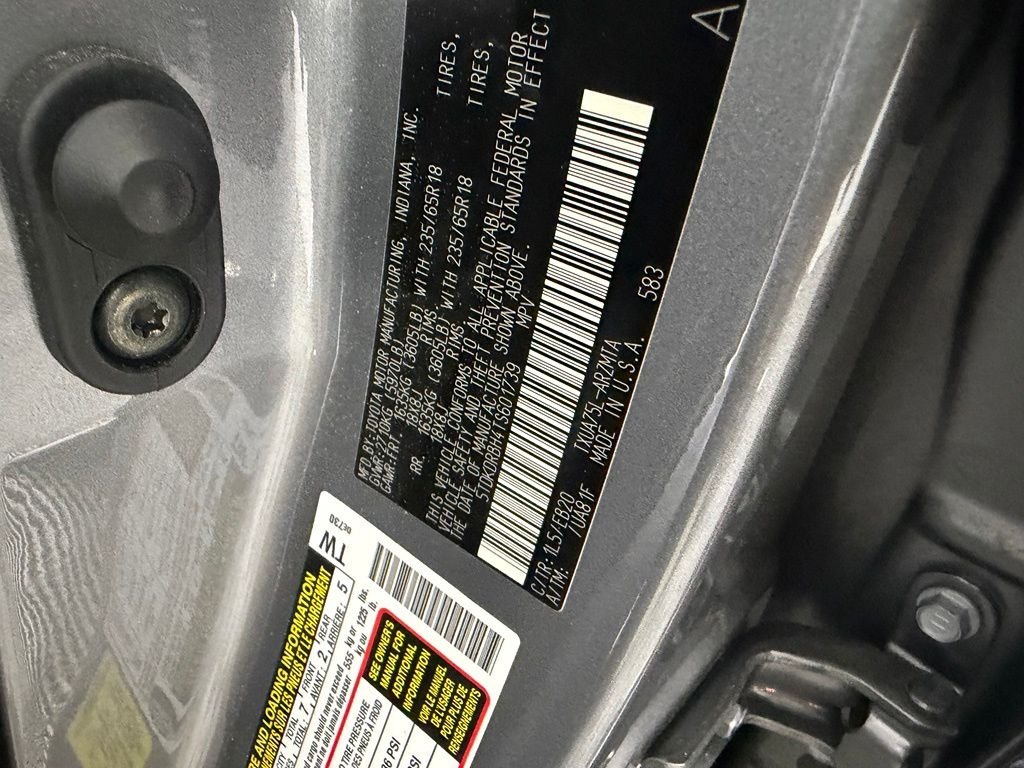 Used 2026 Heavy Metal Toyota XLE image 33