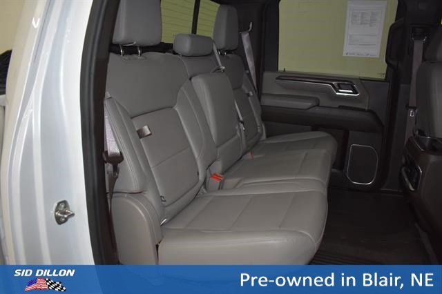 Used 2024 Iridescent Pearl Tricoat Chevrolet LTZ image 11