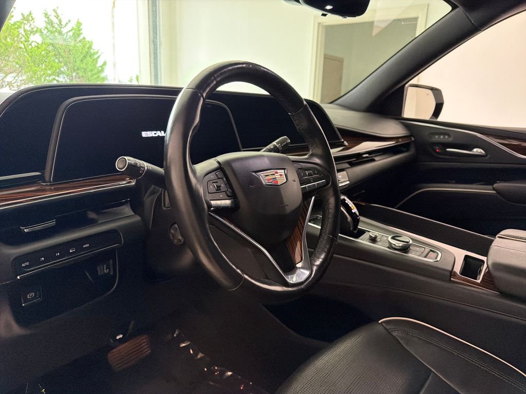 Used 2022 White Cadillac Premium Luxury image 17