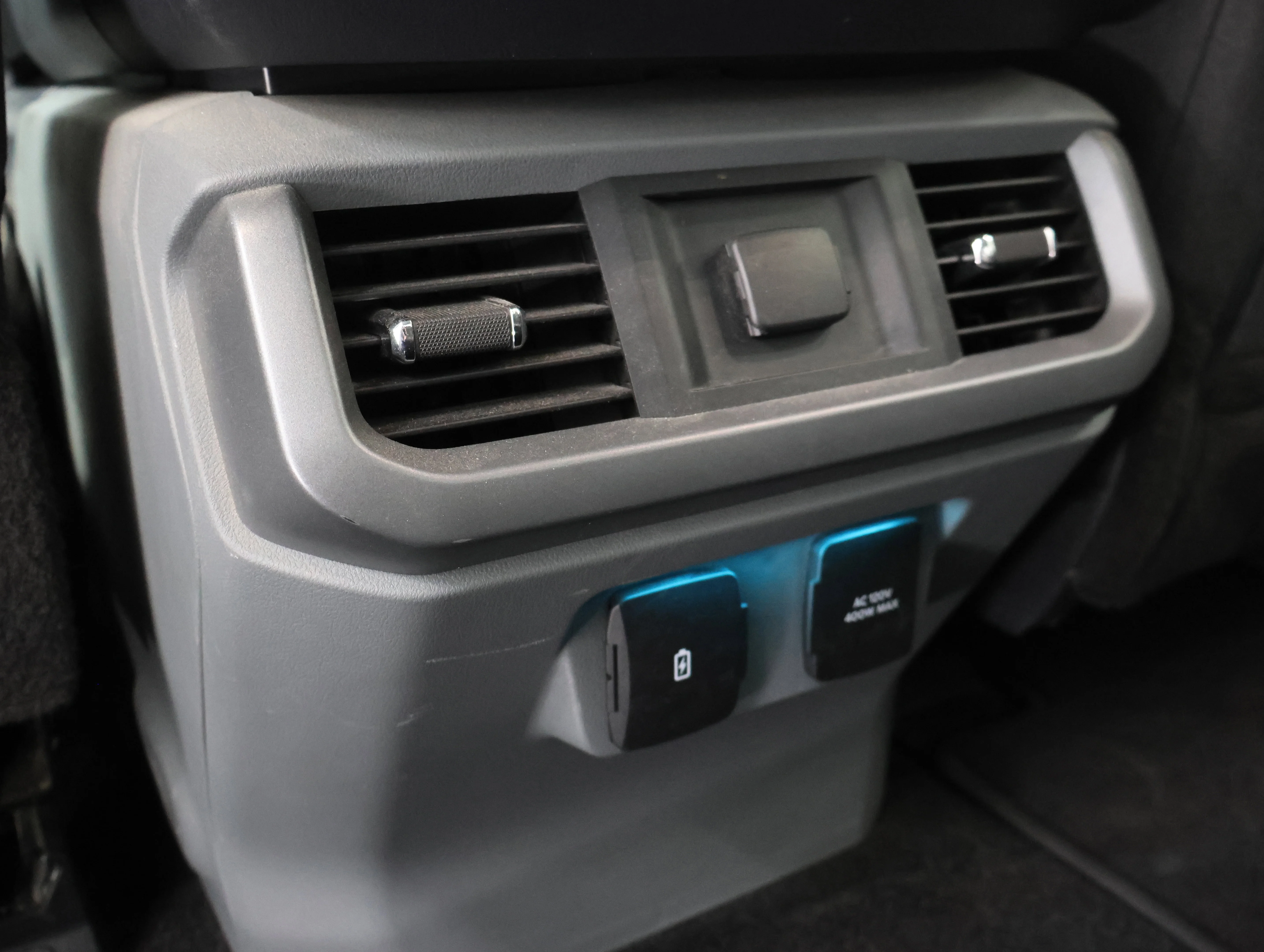 Used 2021 Guard Metallic Ford XLT image 38