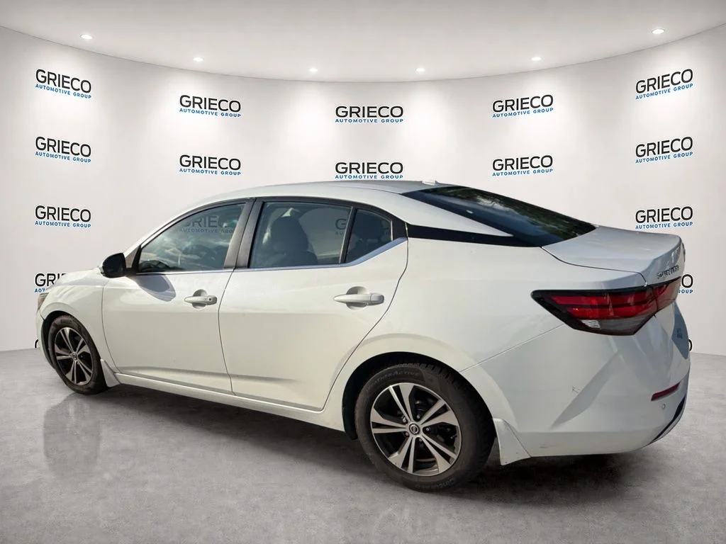 Used 2020 Aspen White Nissan SV image 5