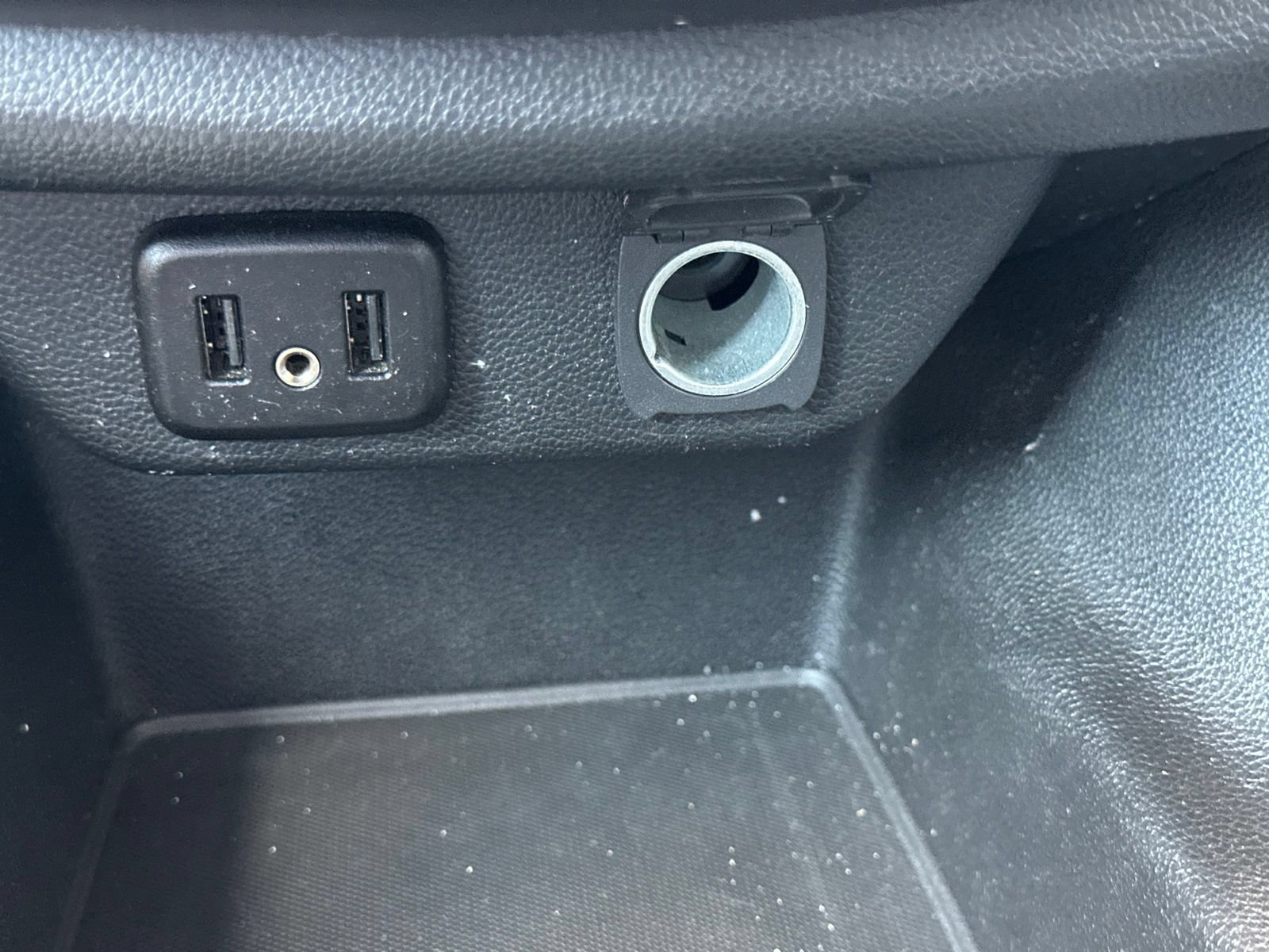 Used 2019 MOSAIC BLACK METALLIC Chevrolet LT Cloth image 27