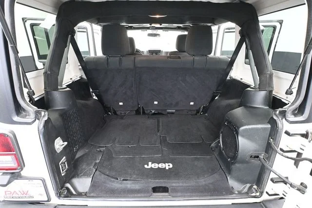 2012 Jeep Wrangler Unlimited Rubicon - Photo 34