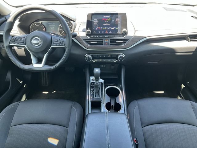 Used 2024 Gray Nissan 2.5 SV image 17