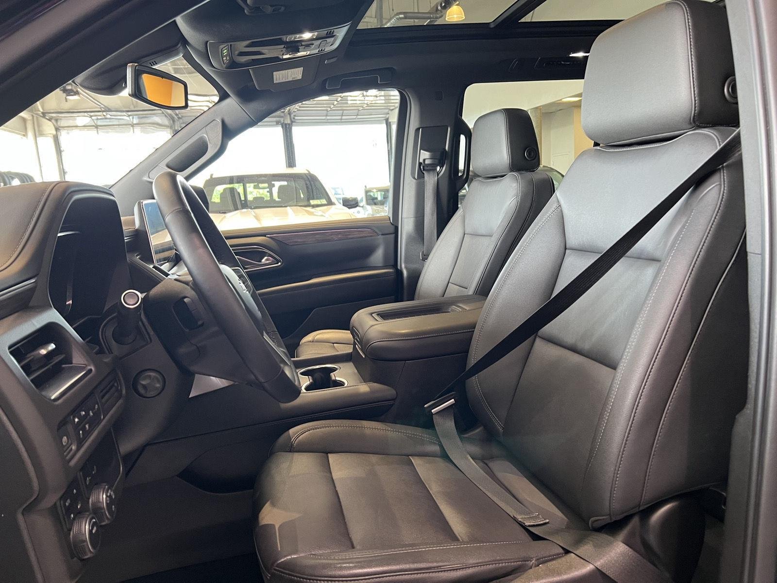 Used 2022 Midnight Blue Metallic Chevrolet LT image 14