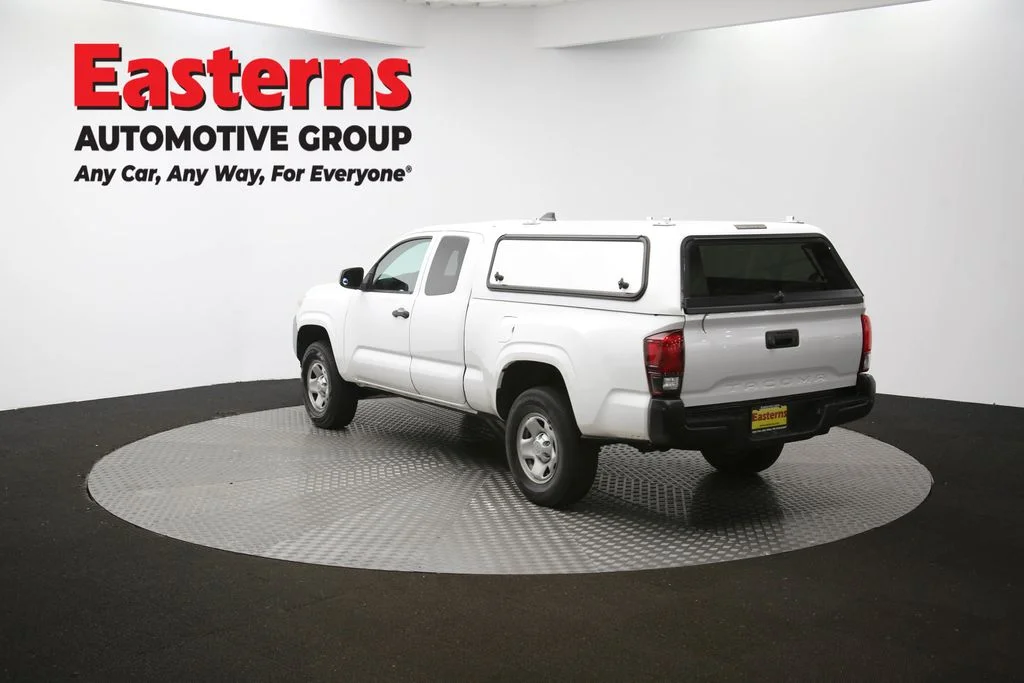 Used 2020 White Toyota SR image 62