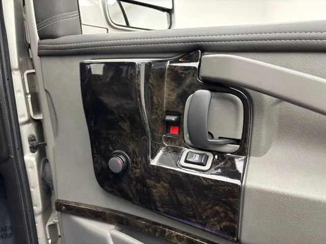 Used 2021 SPECIAL EXTERIOR COLOR Chevrolet LS image 20