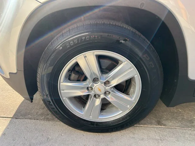 Used 2020 Silver Chevrolet LS image 9