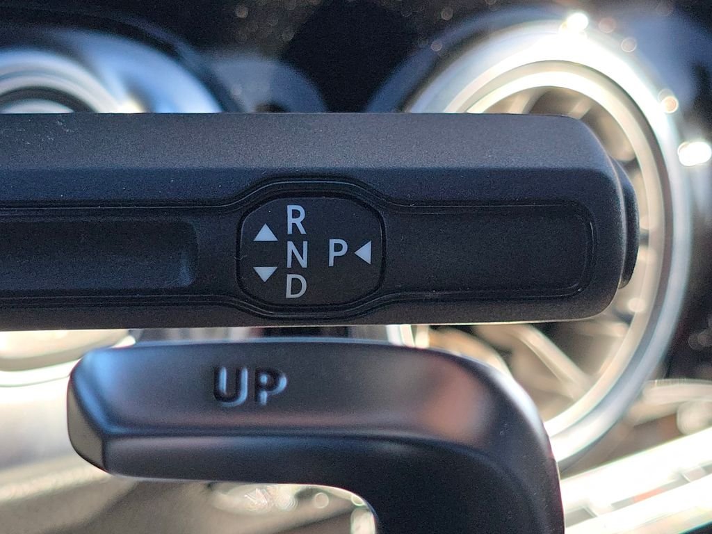 2025 Mercedes-Benz GLB GLB35 AMG - Photo 36