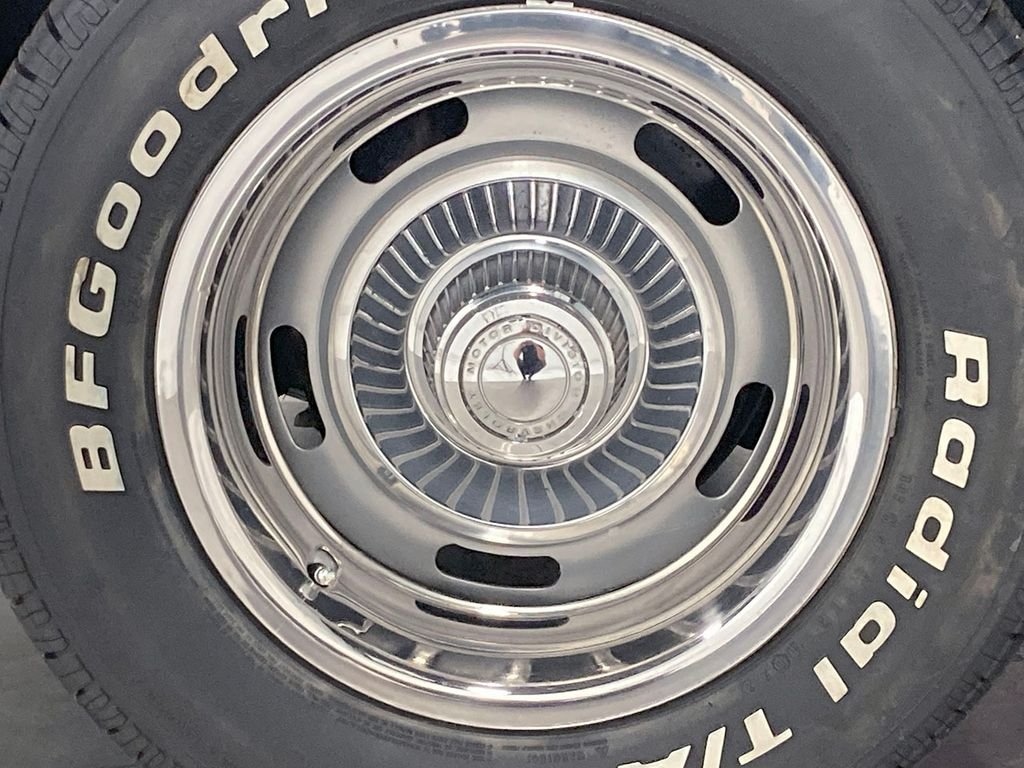 Used 1971  Chevrolet  image 15