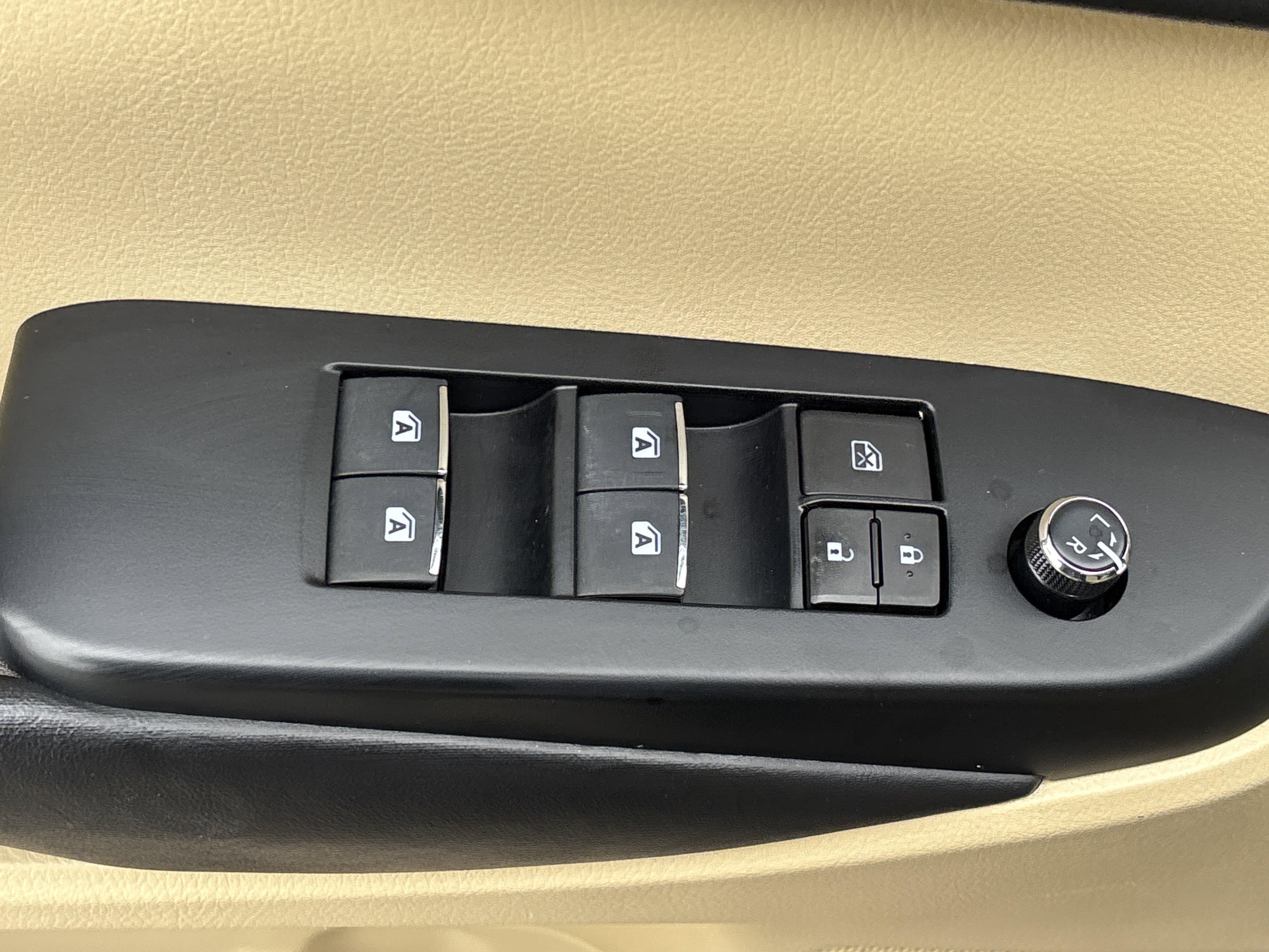 Used 2018 Midnight Black Metallic Toyota Limited AWD image 26