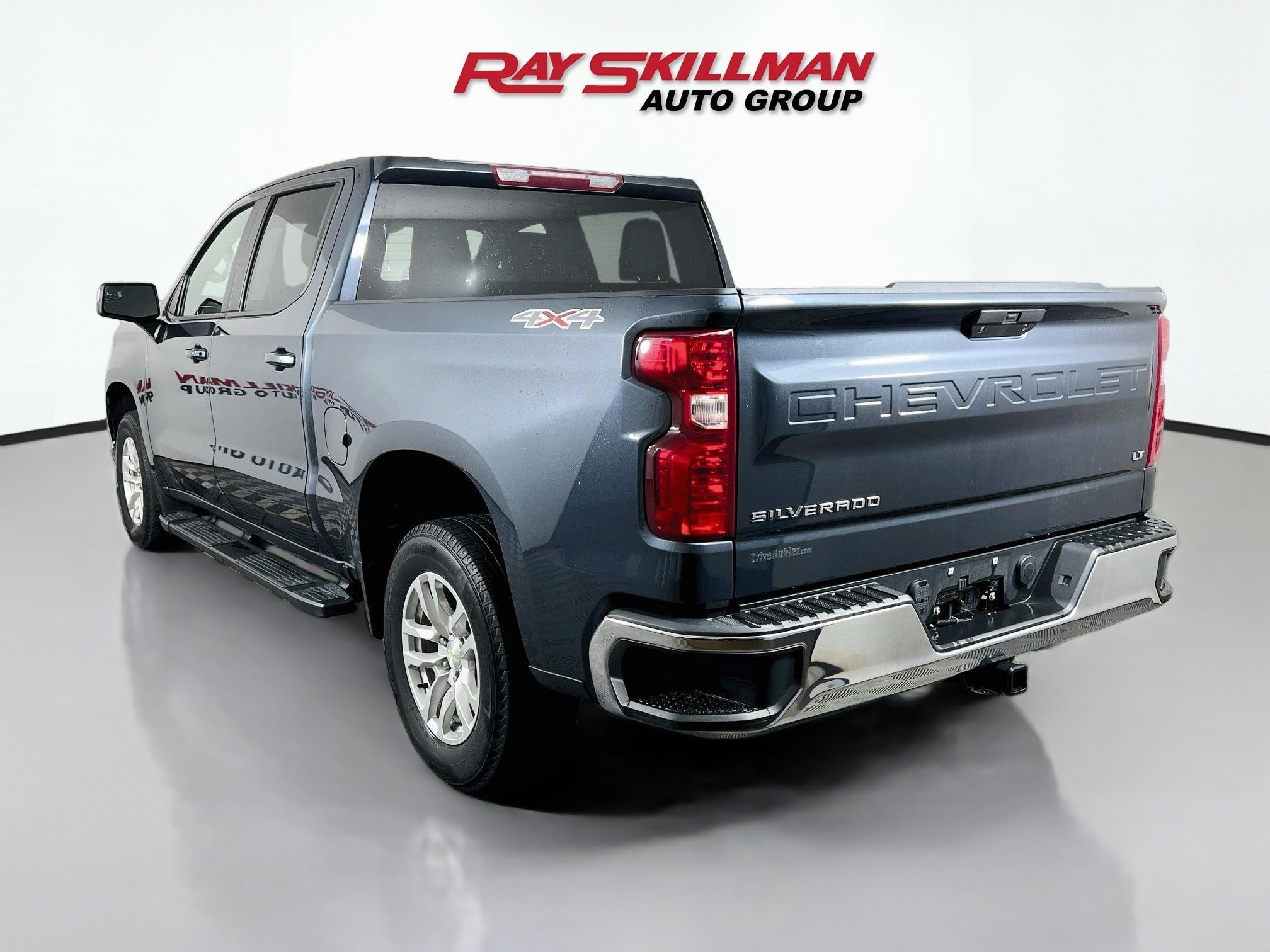 Used 2022 Shadow Gray Metallic Chevrolet LT image 5