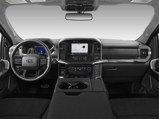 Used 2024 Oxford White Ford XLT image 3