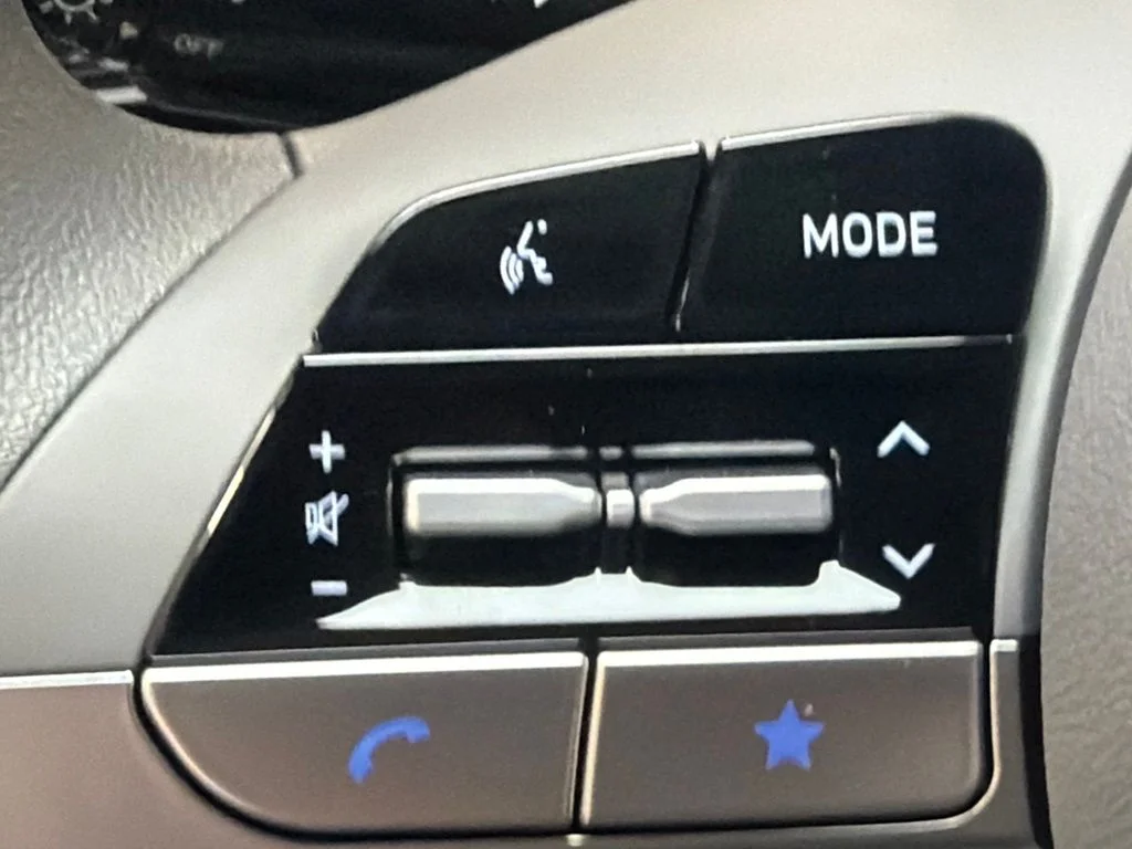 New 2026 Serenity White Hyundai SE image 20