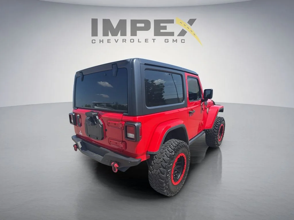 Used 2019 Red Jeep Sport image 6
