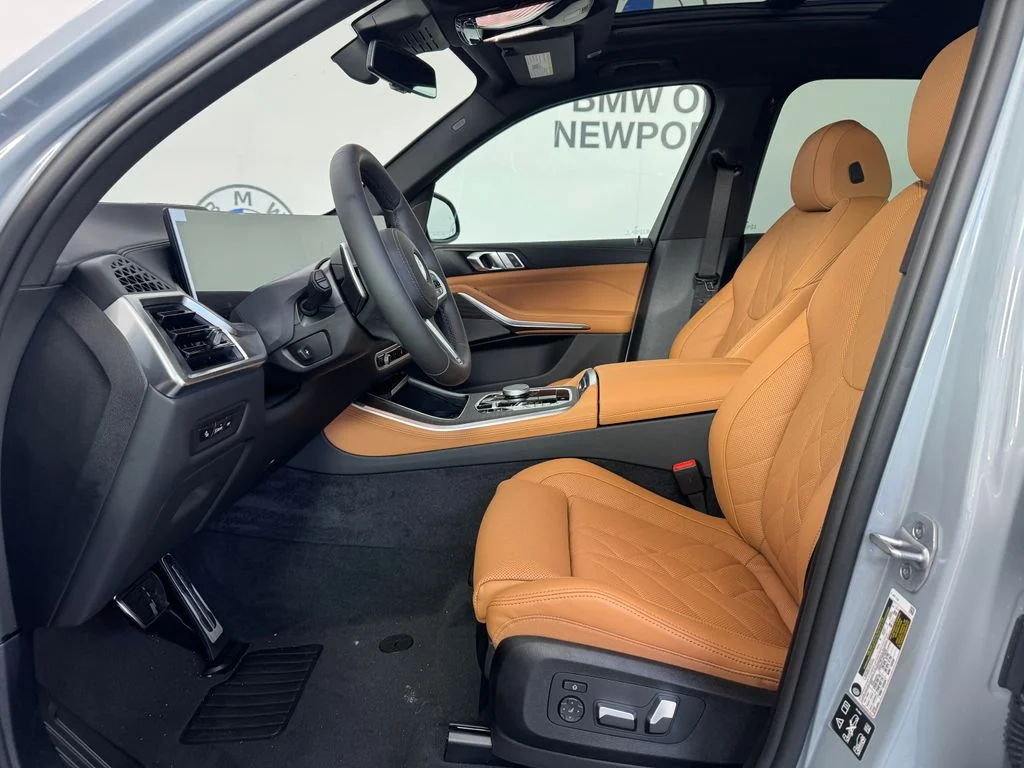 New 2026 Brooklyn Grey Metallic BMW xDrive40i image 10