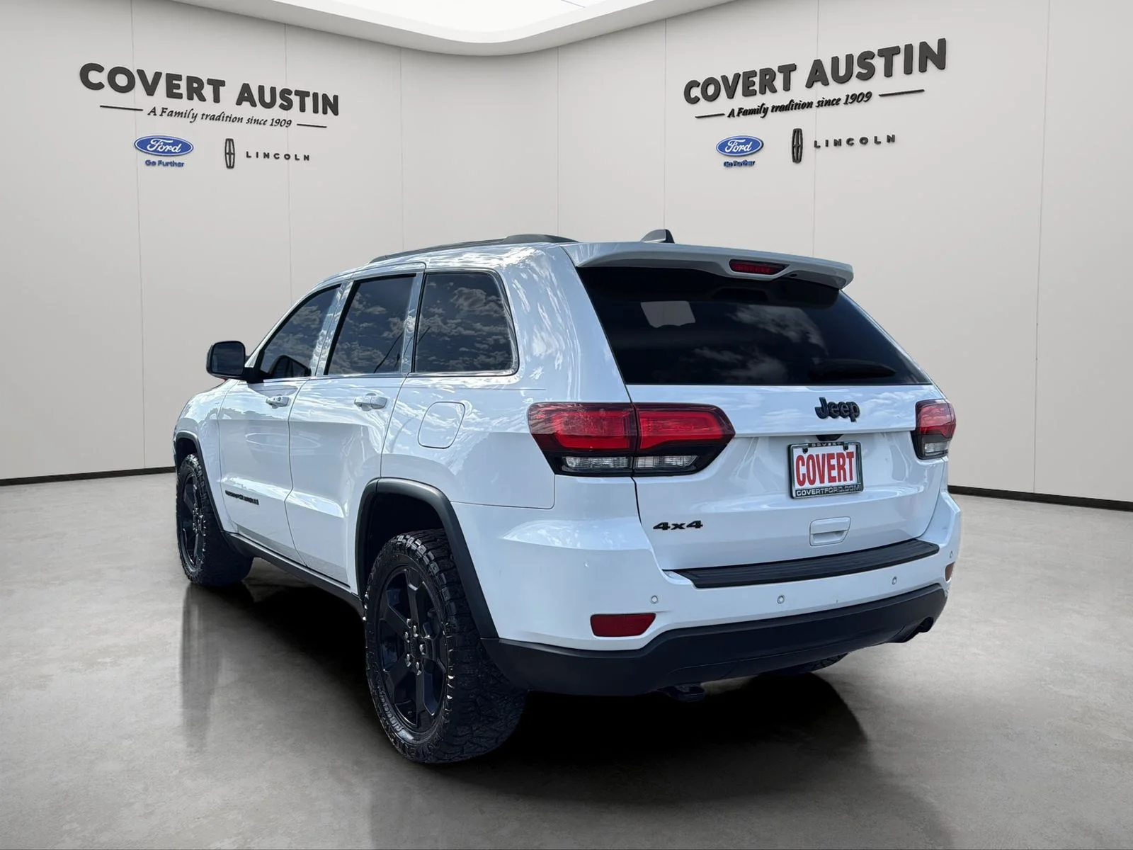 Used 2019 White Jeep Upland Edition image 3