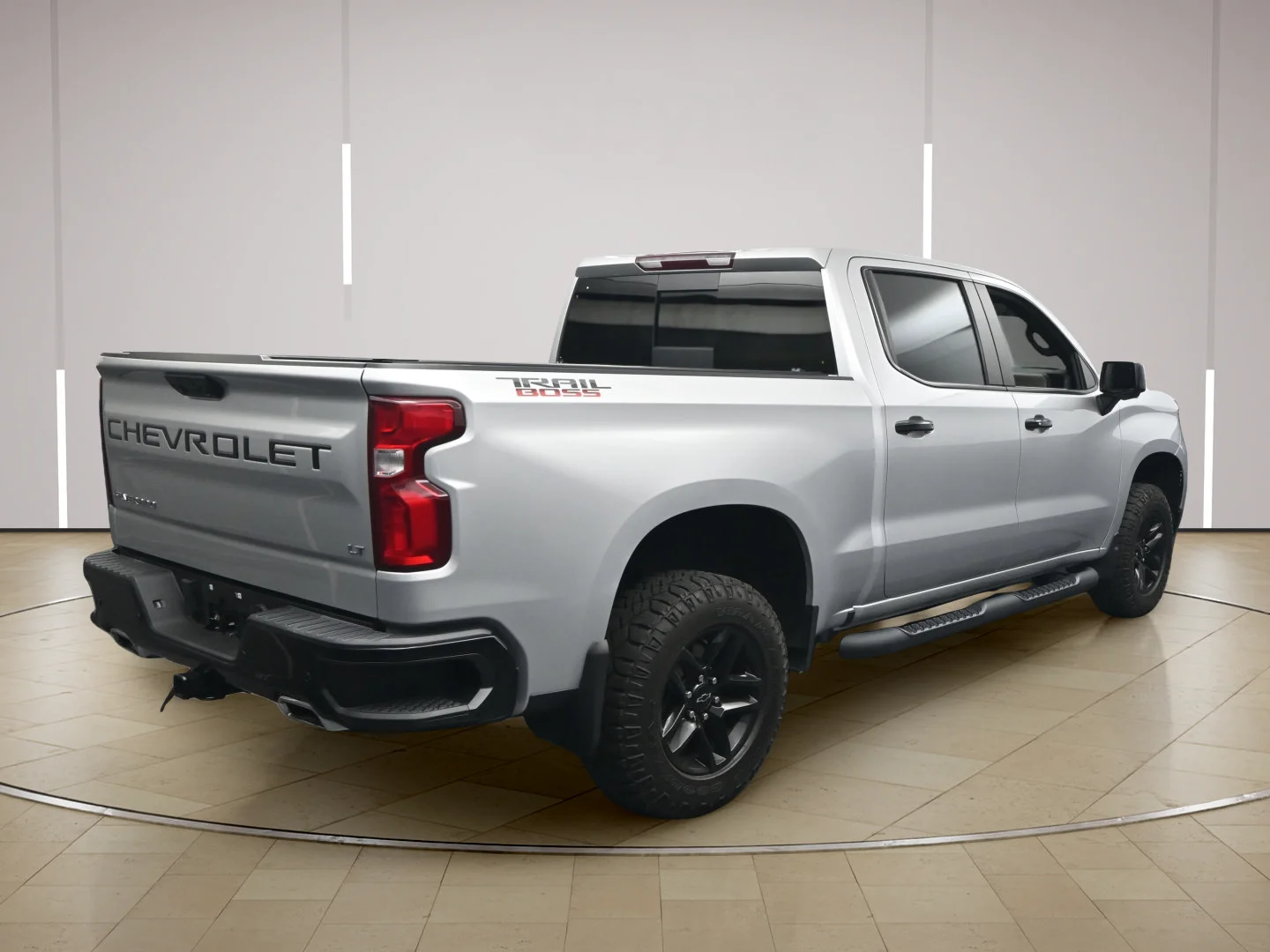 Used 2022 Silver Ice Metallic Chevrolet LT Trail Boss image 7