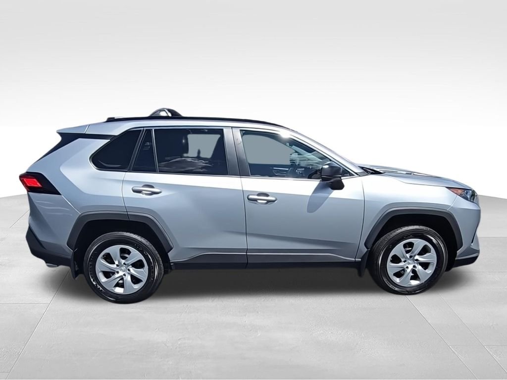 Used 2021 Silver Toyota LE image 9