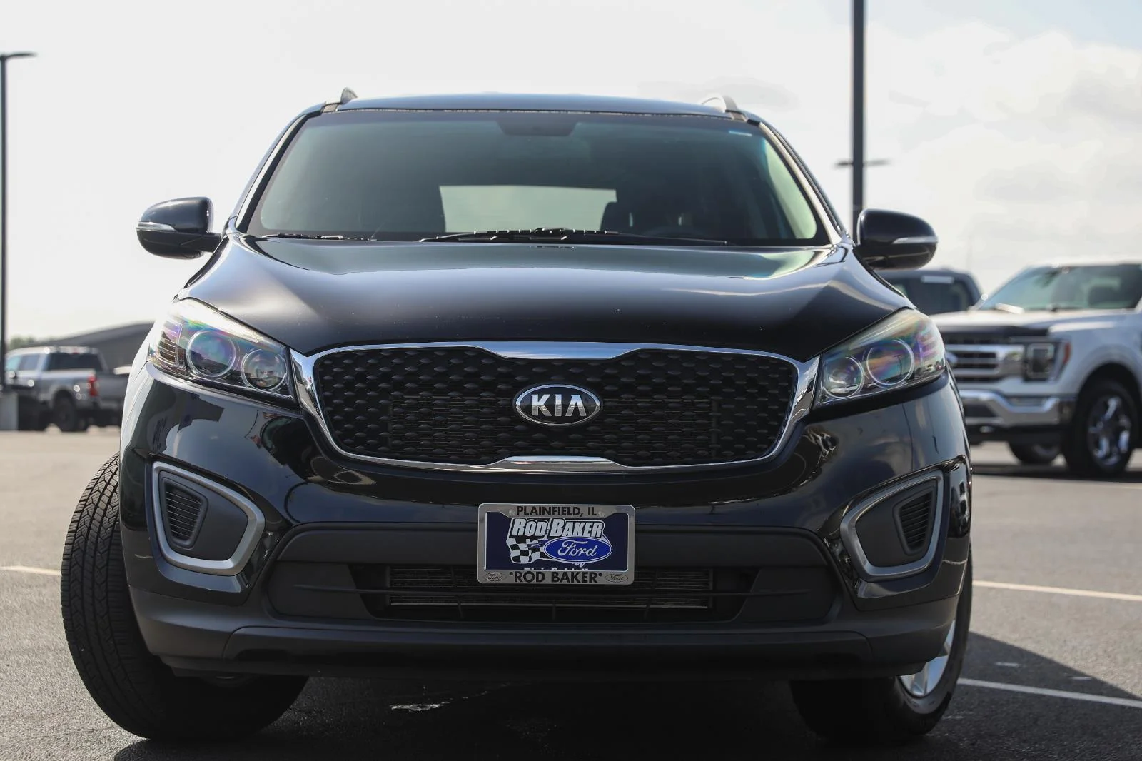 Used 2016 Kia Sorento LX with VIN 5XYPGDA34GG100732 for sale in Plainfield, IL
