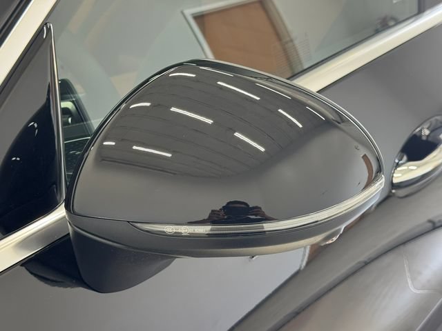 New 2026 Black Mercedes-Benz GLC 300 image 82
