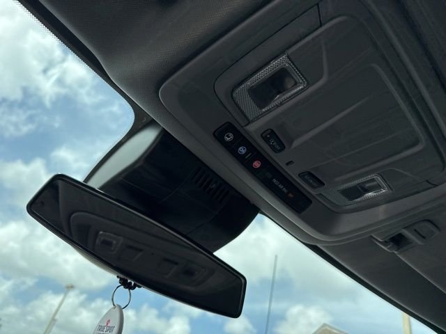 Used 2023 Gray Chevrolet LT image 3