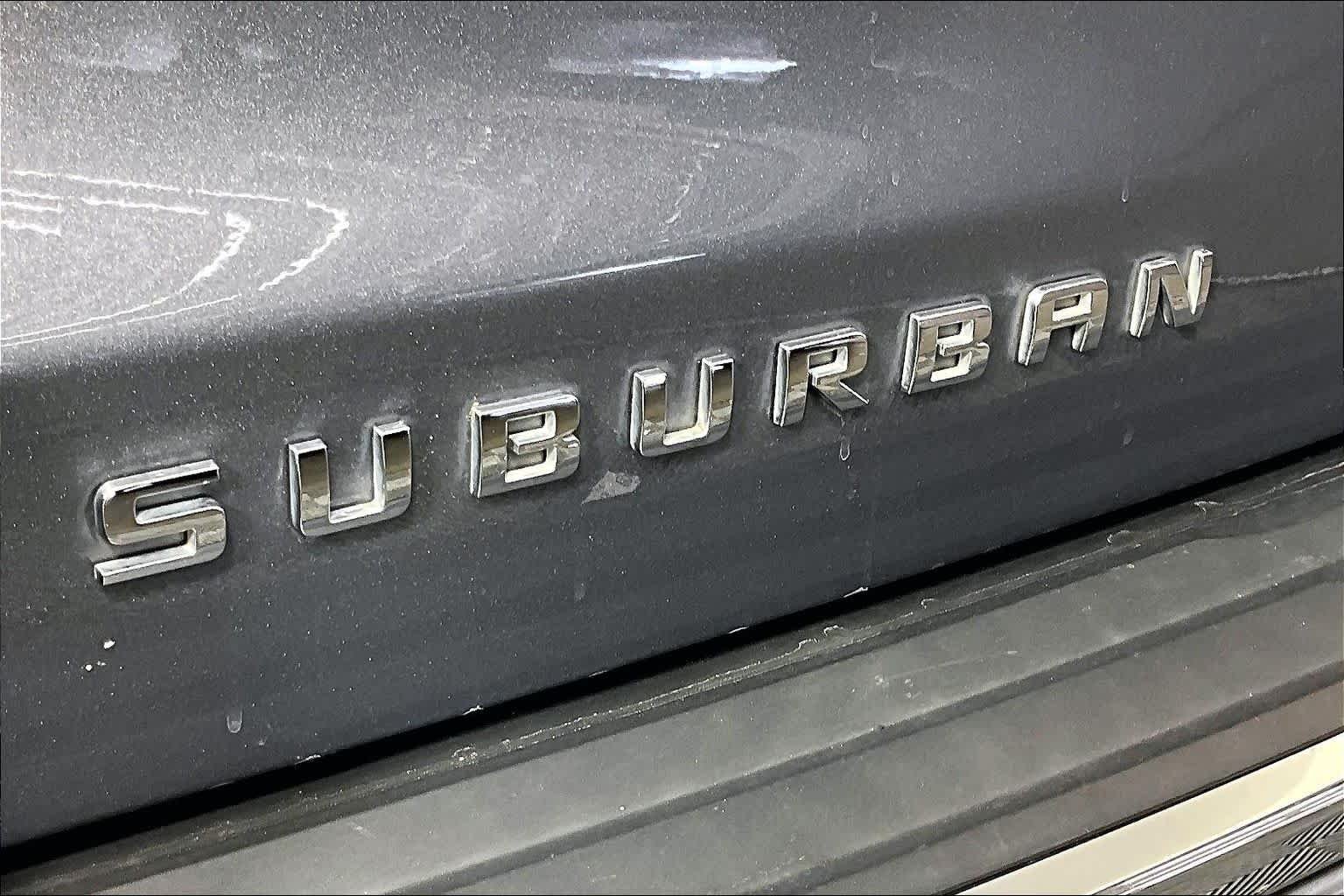 Used 2020 Satin Steel Metallic Chevrolet Premier image 30