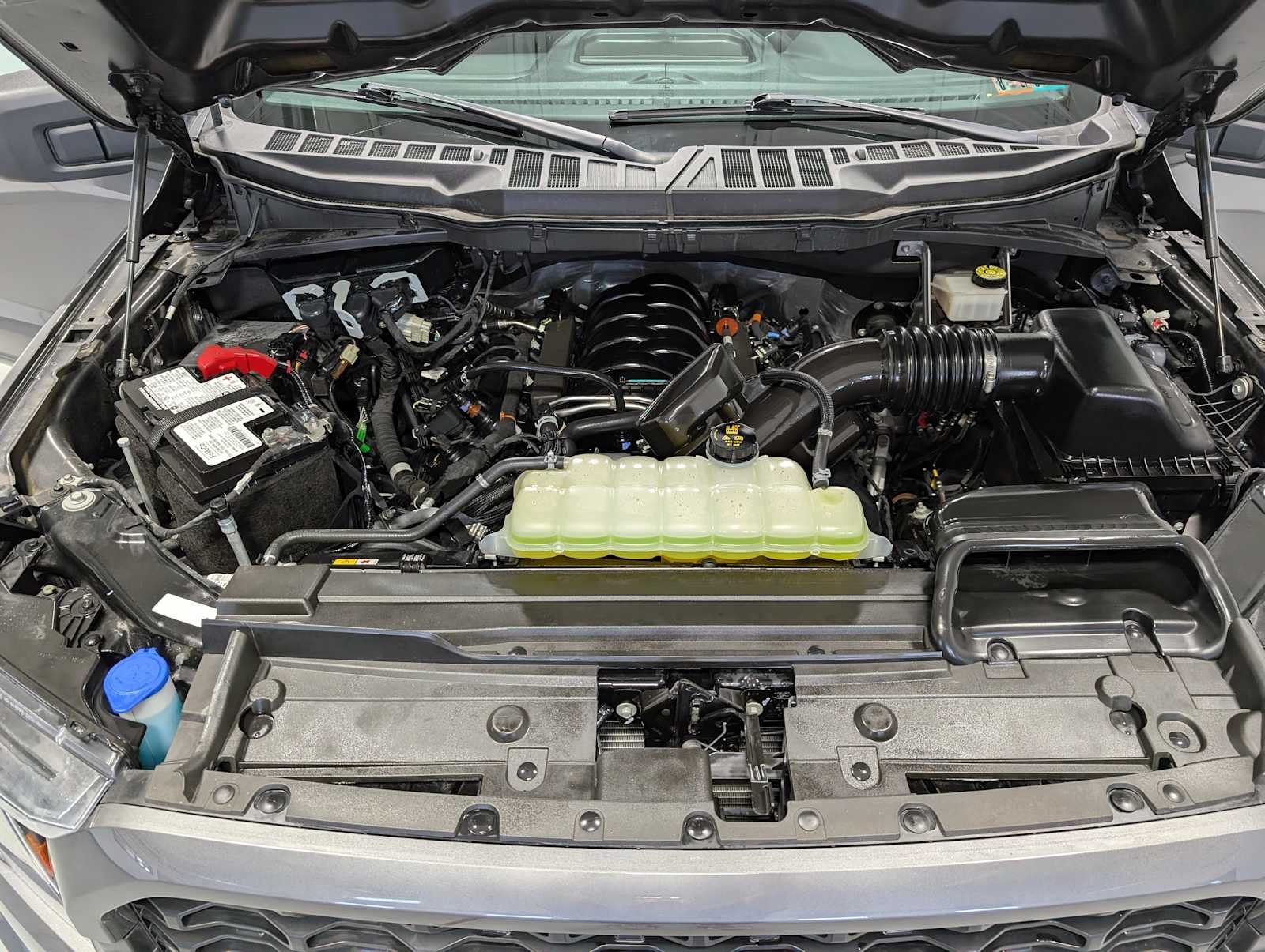 Used 2023 Carbonized Gray Ford XL image 14