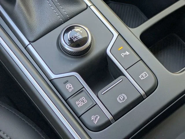 New 2026 Ivory Silver Kia S image 25