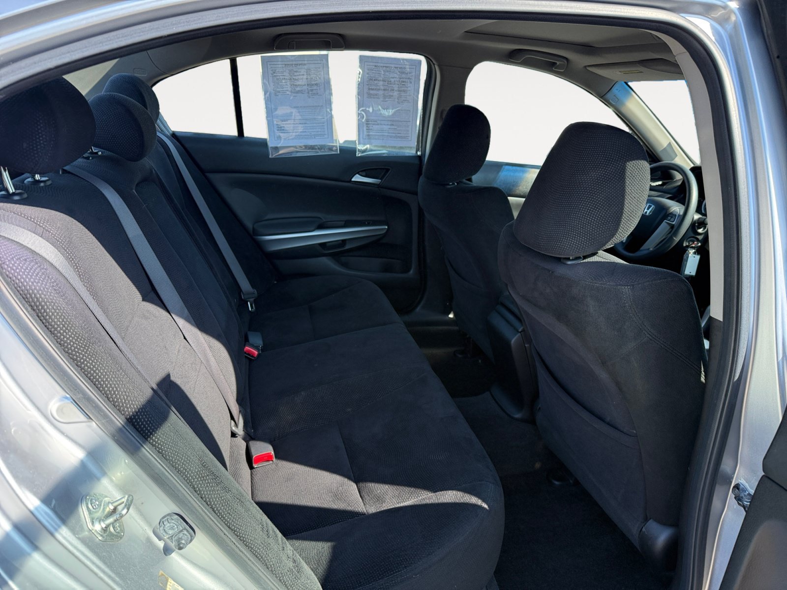 Used 2008 Alabaster Silver Metallic Honda EX image 18