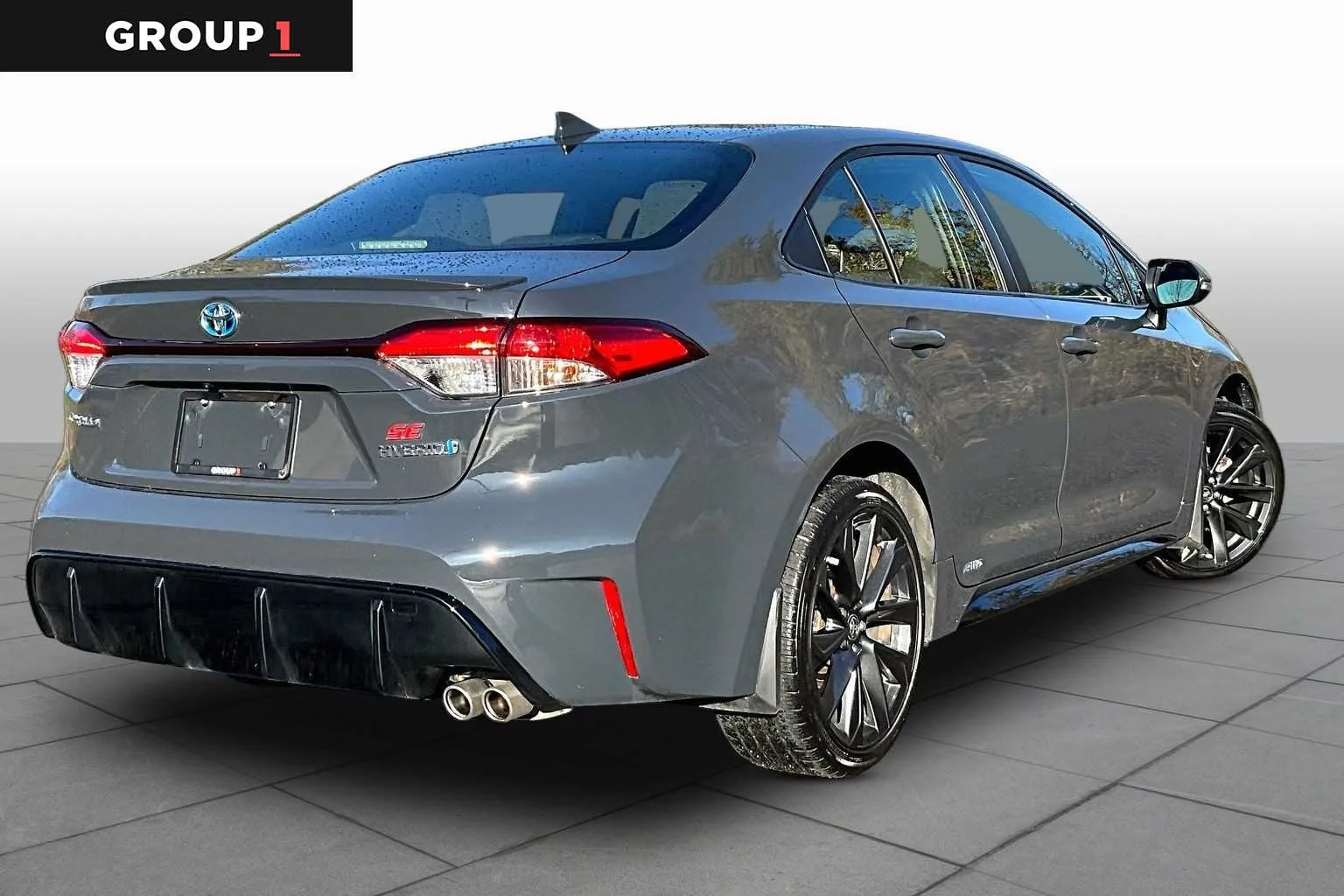 Used 2024 Underground Toyota Hybrid SE image 12