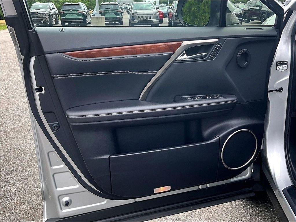 Used 2017 Silver Lexus 350 image 9