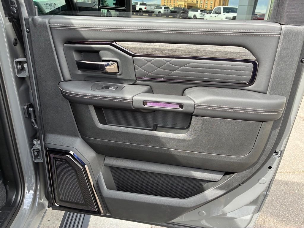 New 2026 Ceramic Gray Clearcoat RAM Limited image 37