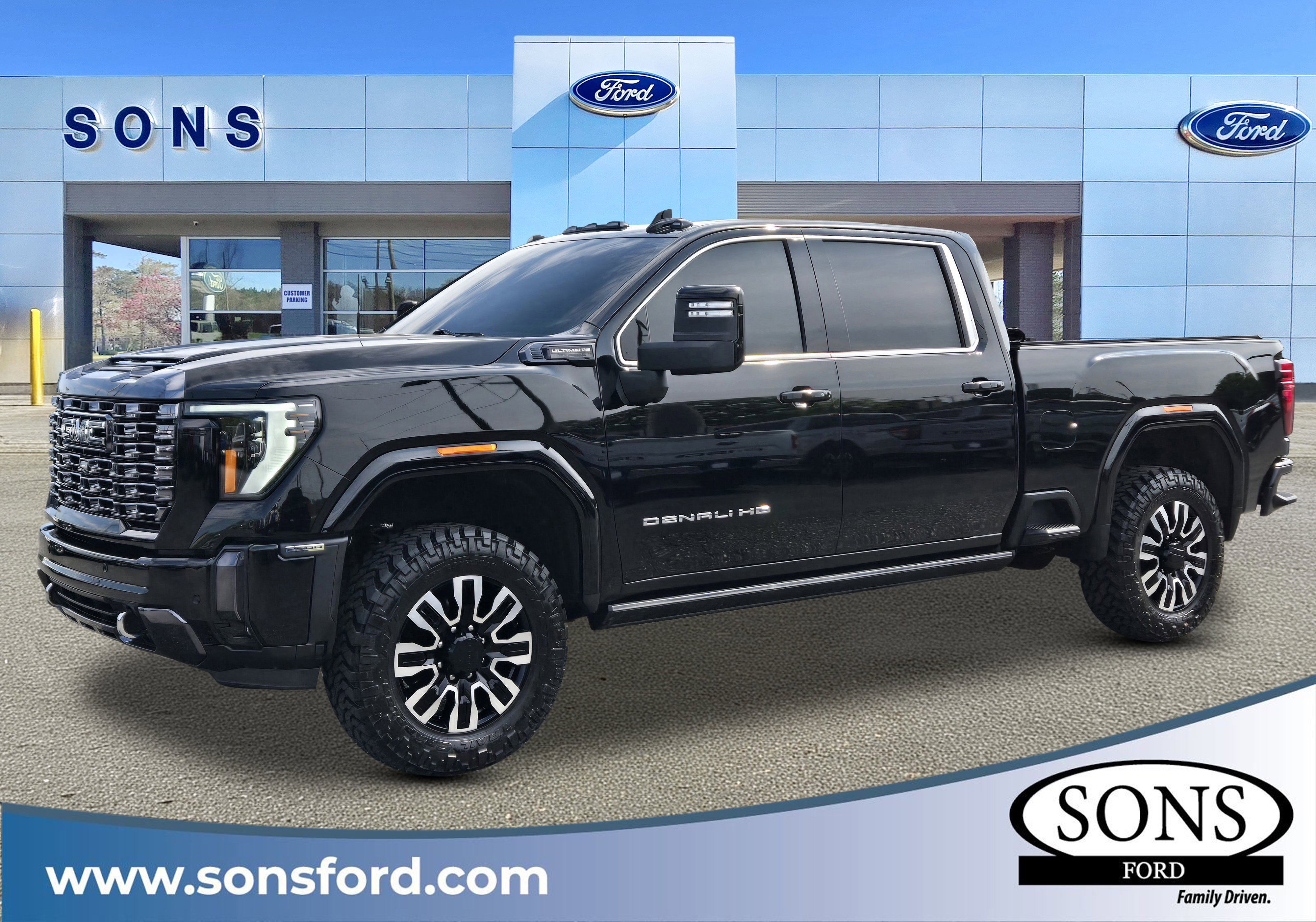 2024 GMC Sierra 4WD Crew Cab Long Box Denali Ultimate's photo