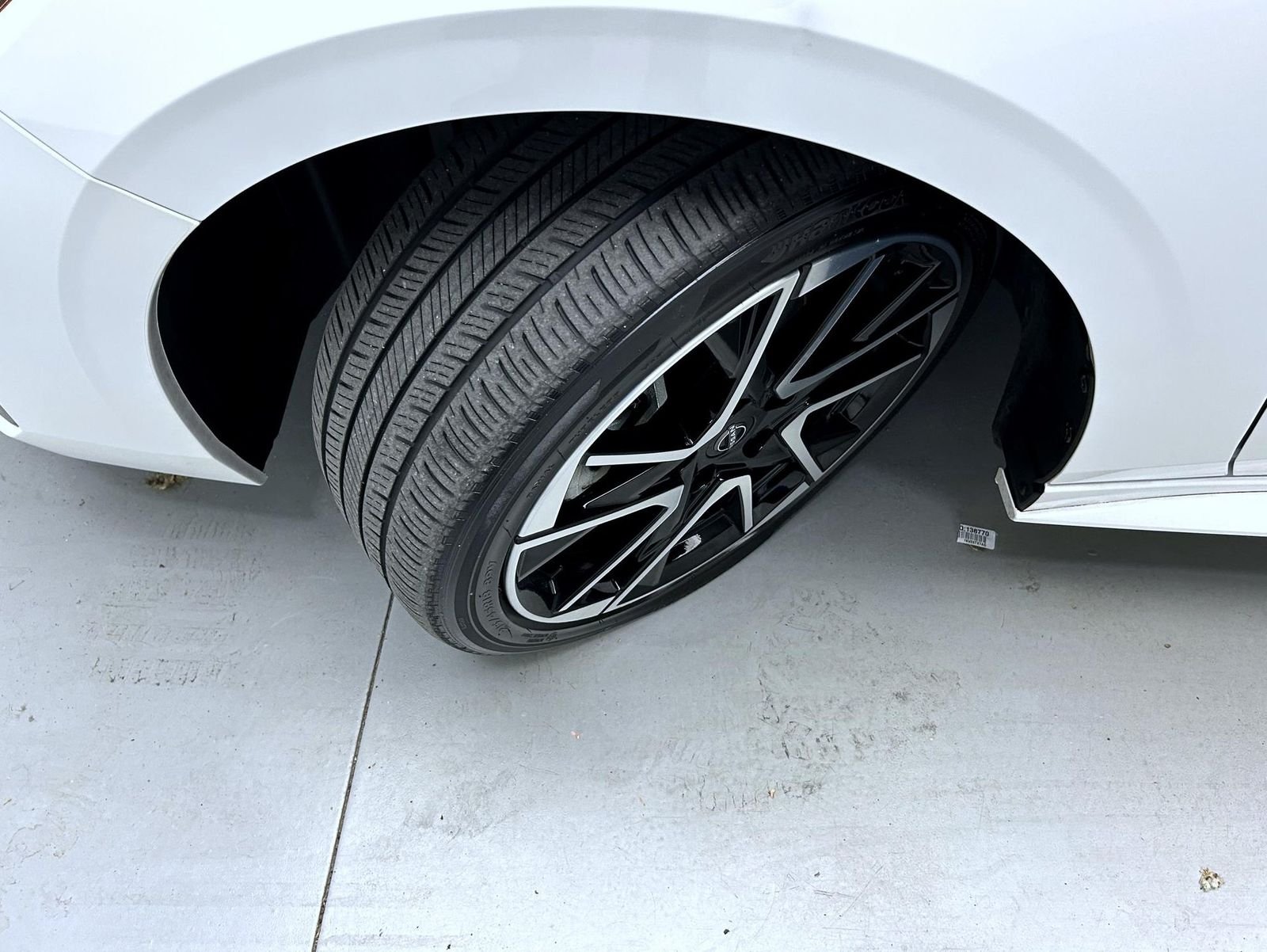 Used 2024 White Nissan SR image 23