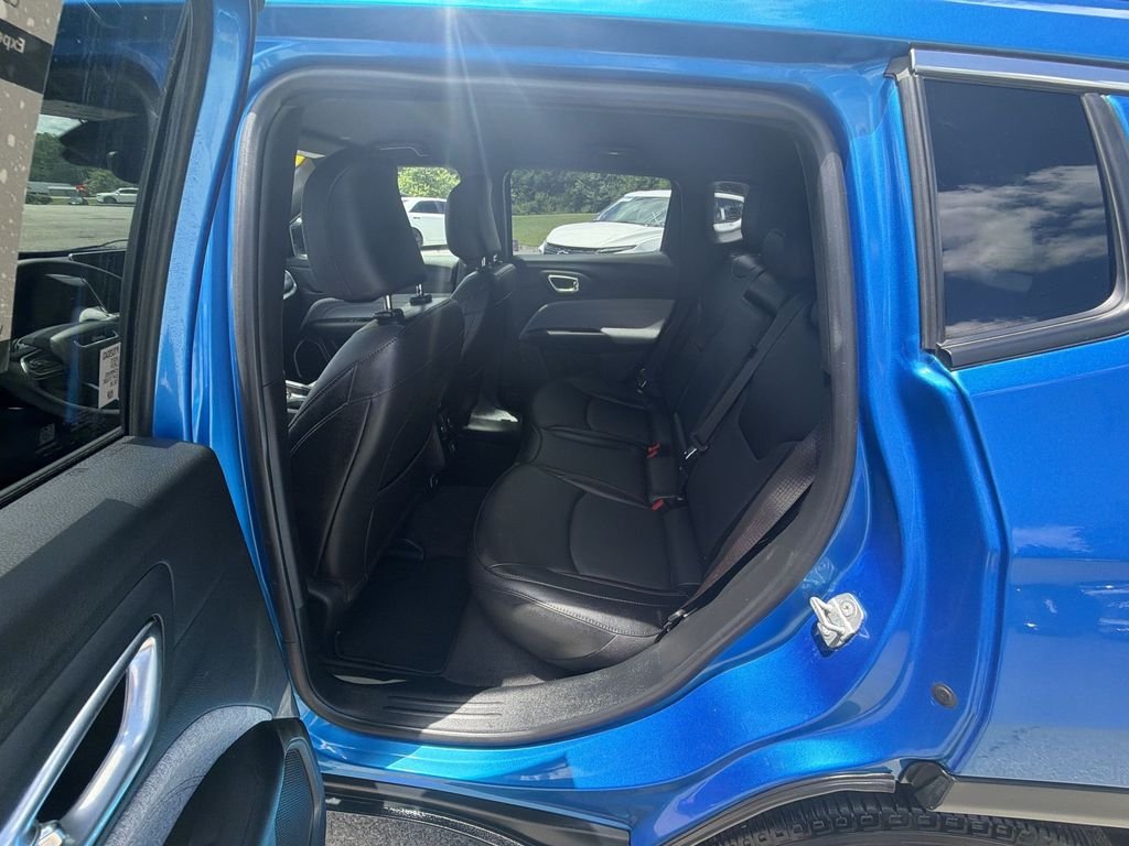 Used 2023 Blue Jeep Latitude Lux image 21