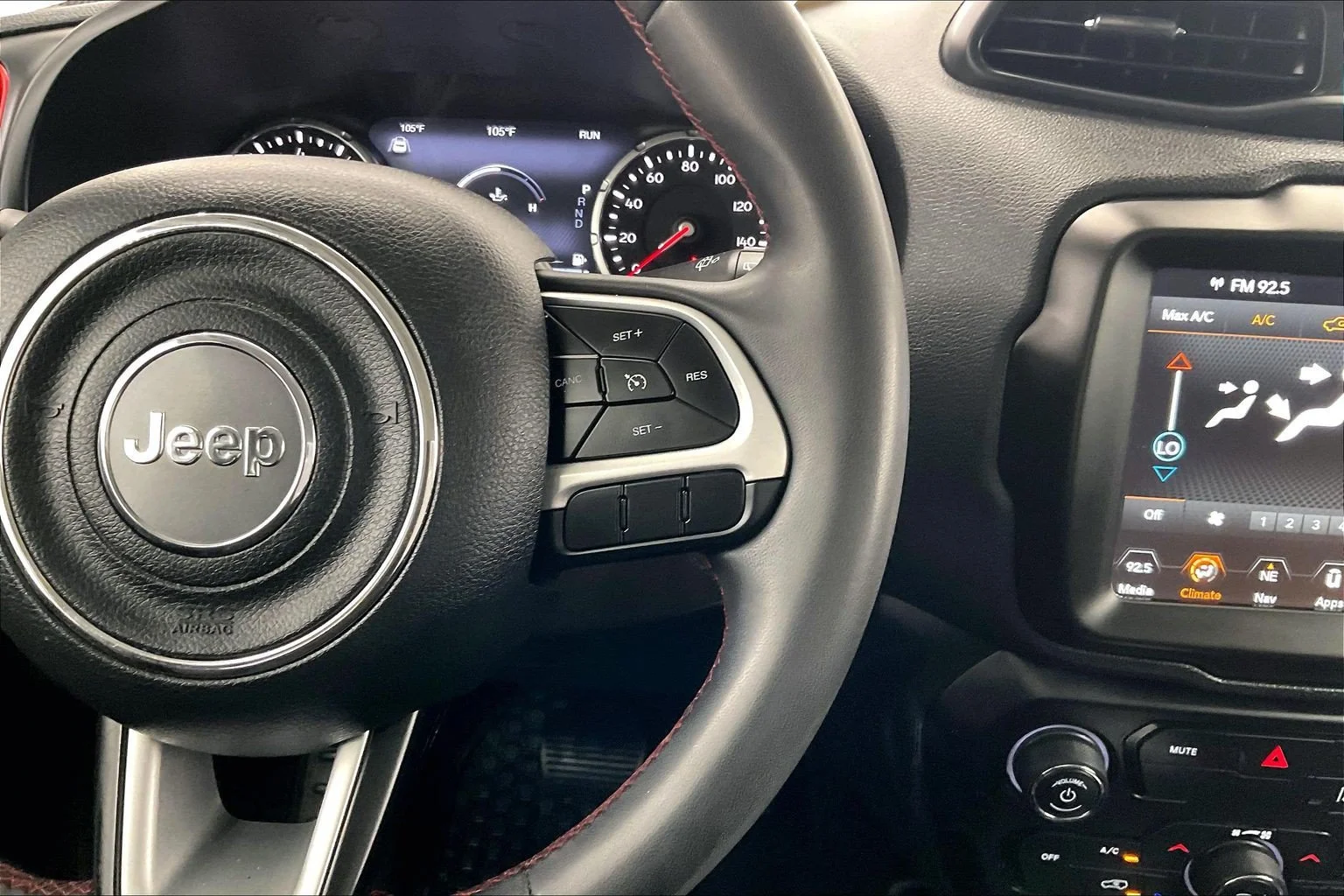 Used 2023 Alpine White Clearcoat Jeep Trailhawk image 21