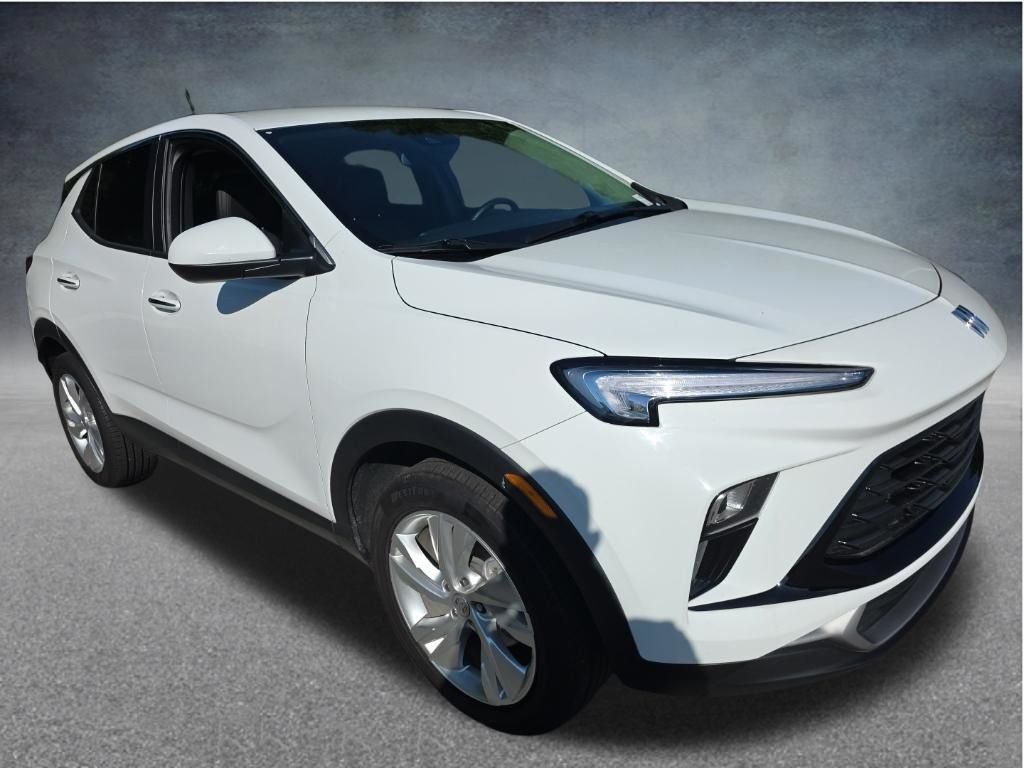 Used 2025 White Buick Preferred image 10