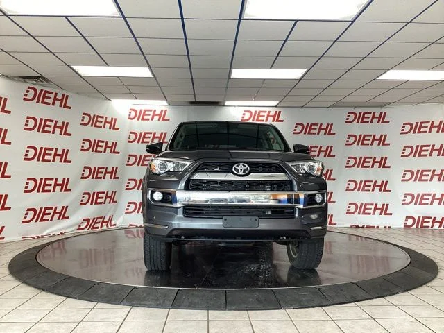 Used 2018 Gray Toyota Limited image 2
